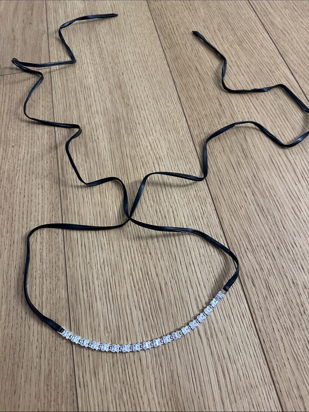 Area Crystal Ribbon Choker Necklace - Black Ribbon with Clear Stones